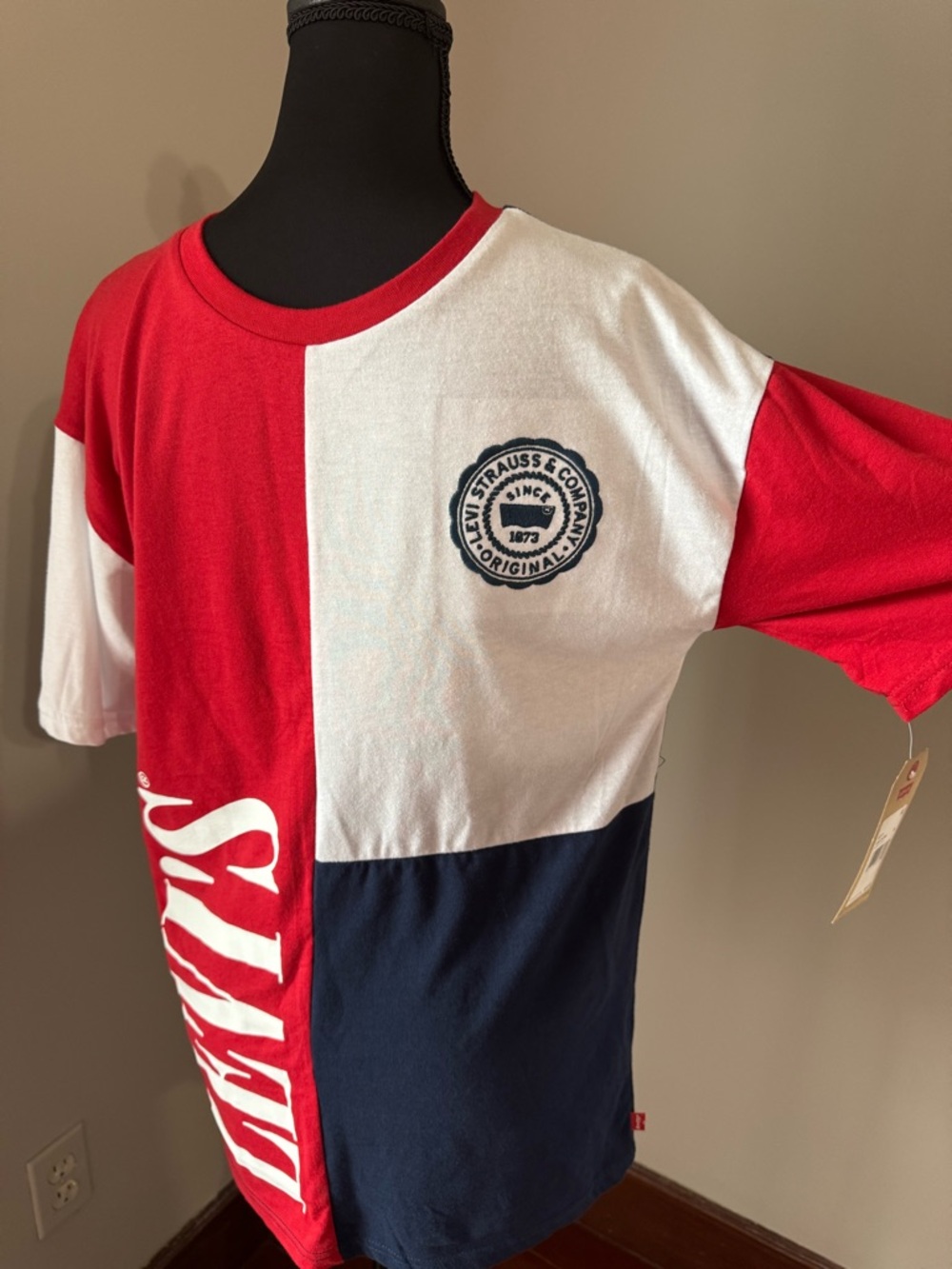 NWT Levi's Kids Red White Blue Colorblock Short Sleeve Tee - Picture 3 of 6